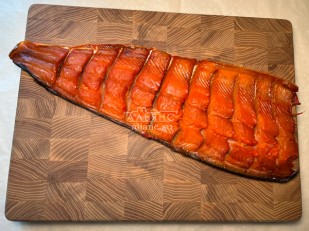 Судак (бабочка) холодного копчения: Горбуша боковина х/к (юкола)